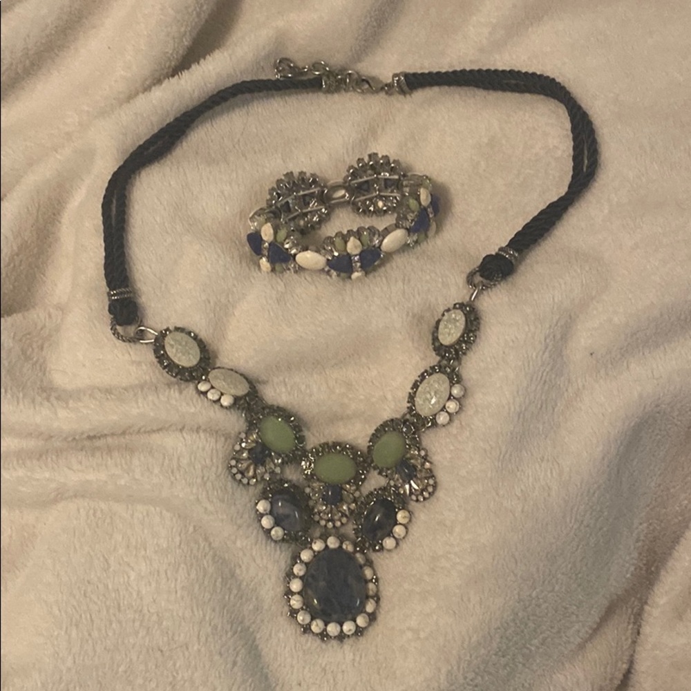 Chloe + Isabel necklace and bracelet